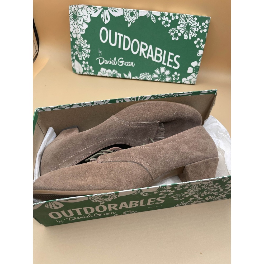 Vintage 70s 80s Outdorables by Daniel Green Suede Heels Shoes Womens 10 W Tan